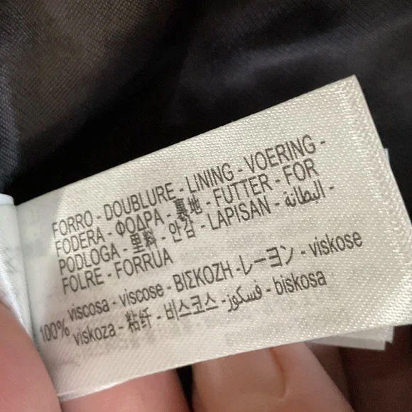 Elegant Black V-Neck Dress by Zara, Medium - Picture 9 of 10